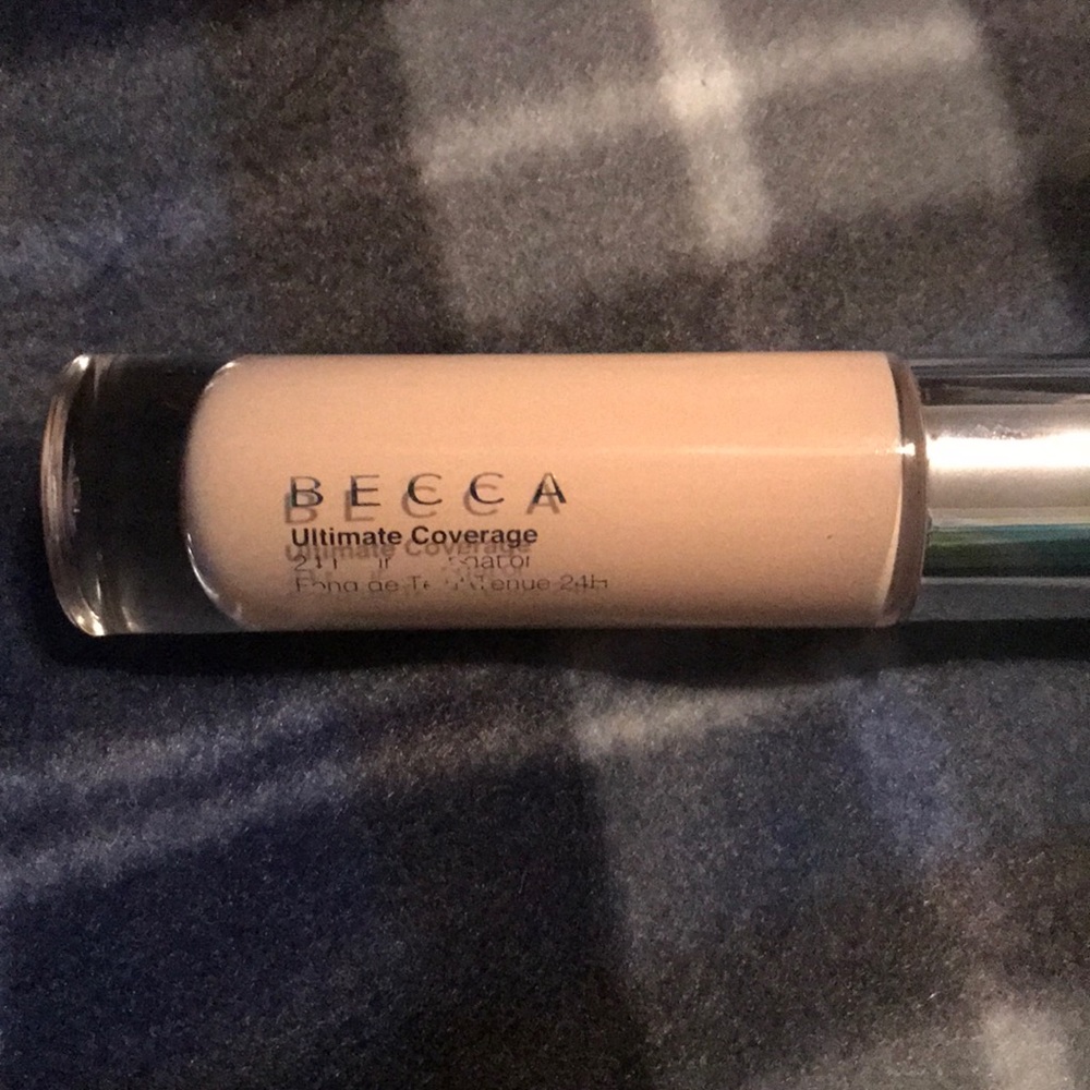 BECCA Ultimate Coverage Porcelain